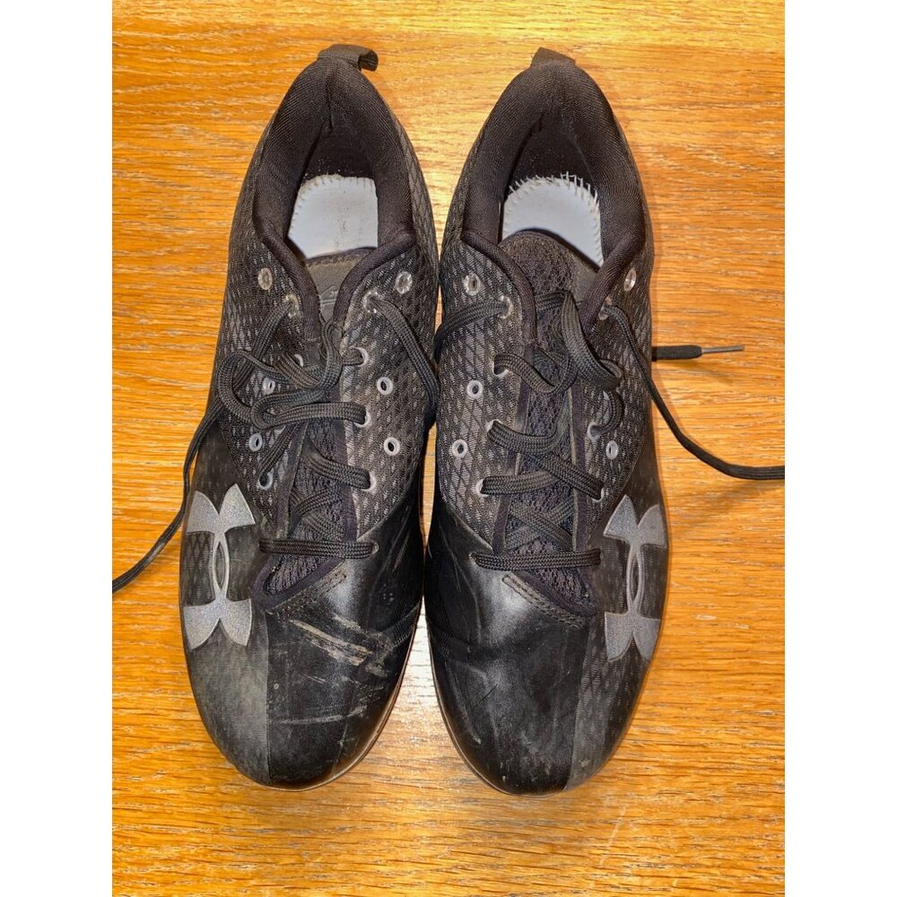 Under Armour Boys Black Baseball Cleats Size 9
